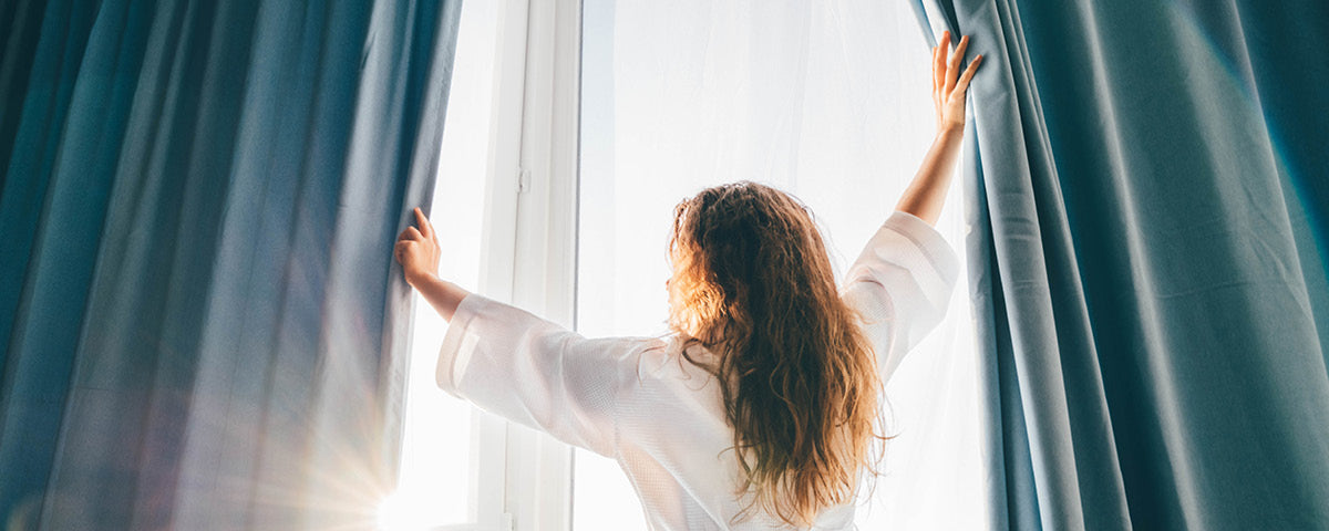 Energiesparende Thermovorhänge: Erfahre in diesem Blogartikel, wie du mit Thermovorhängen Wärmeverluste reduzieren und Energiekosten senken kannst