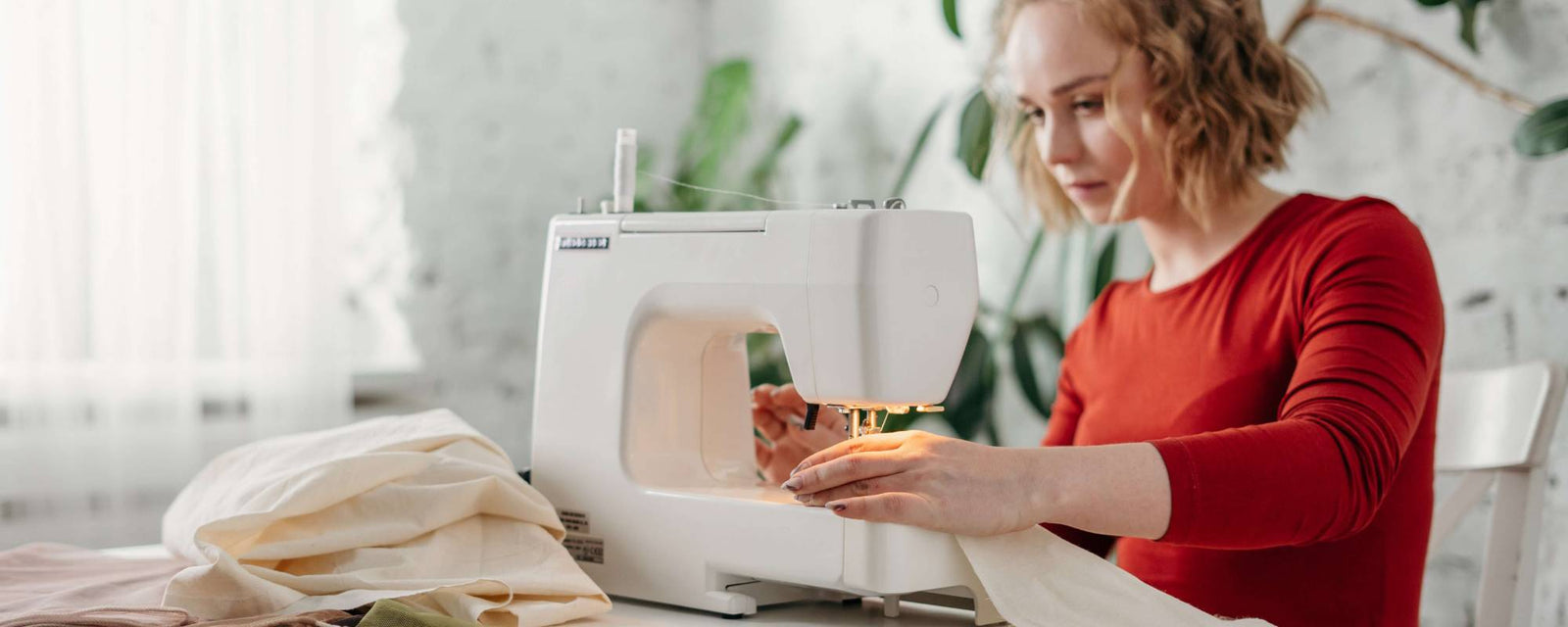 Vorhänge kürzen - eine Anleitung zum Selbermachen mit einfachen Schritt-für-Schritt Erklärungen