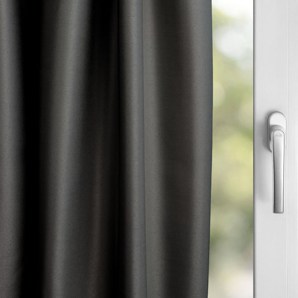 Black night curtain Memphis