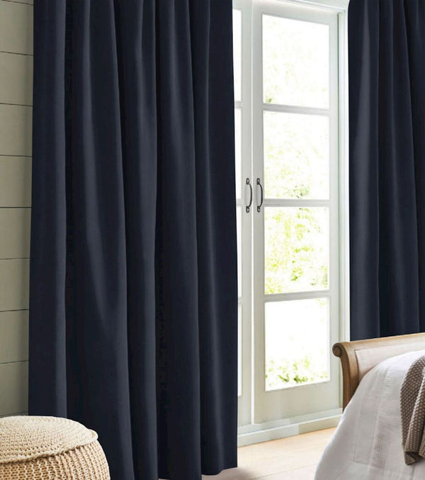 Primus black night curtain