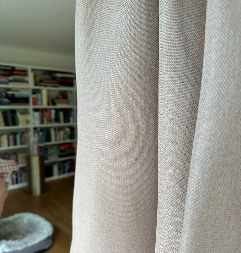 Blackout curtain beige Mira