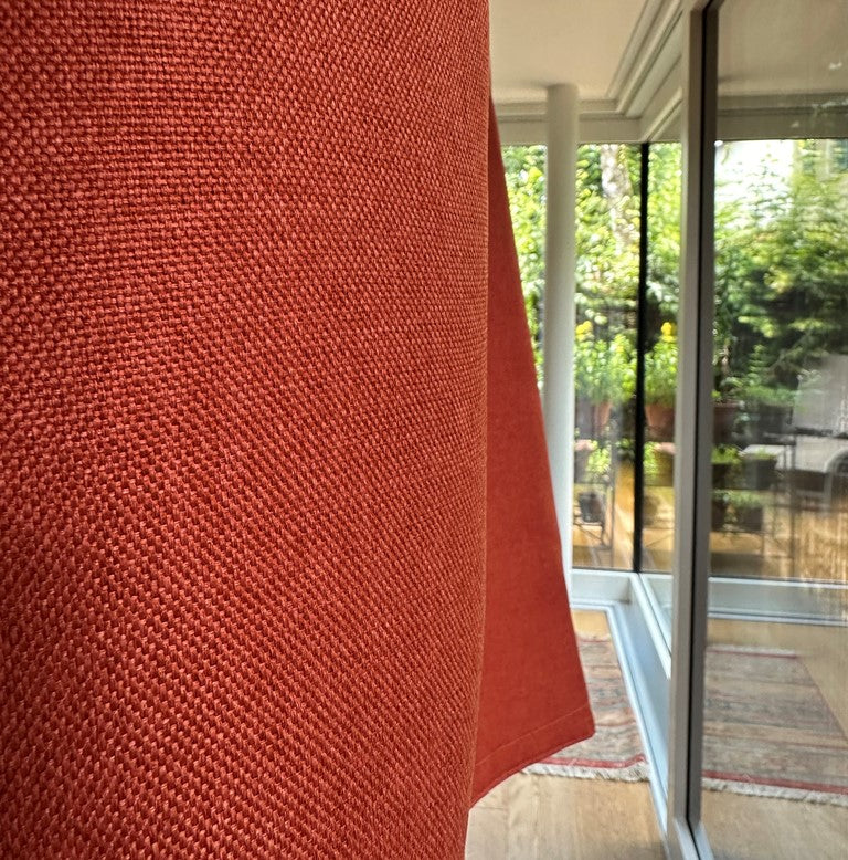 Blackout curtain orange Mira