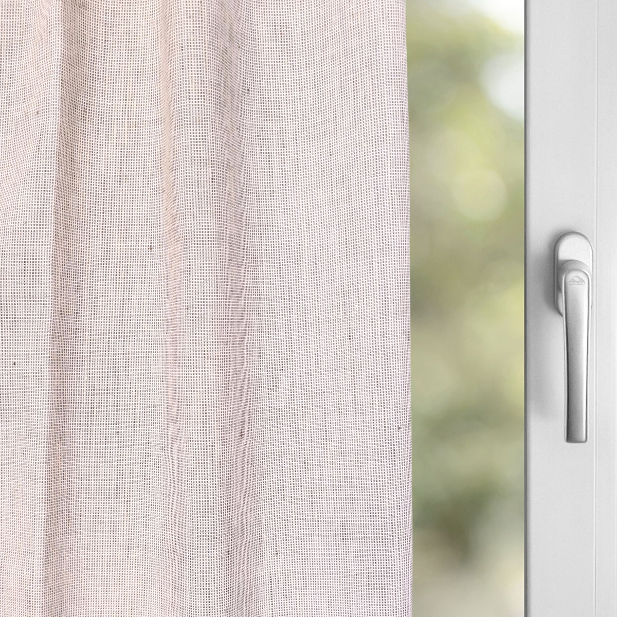 In-Between Curtain Pink Emma