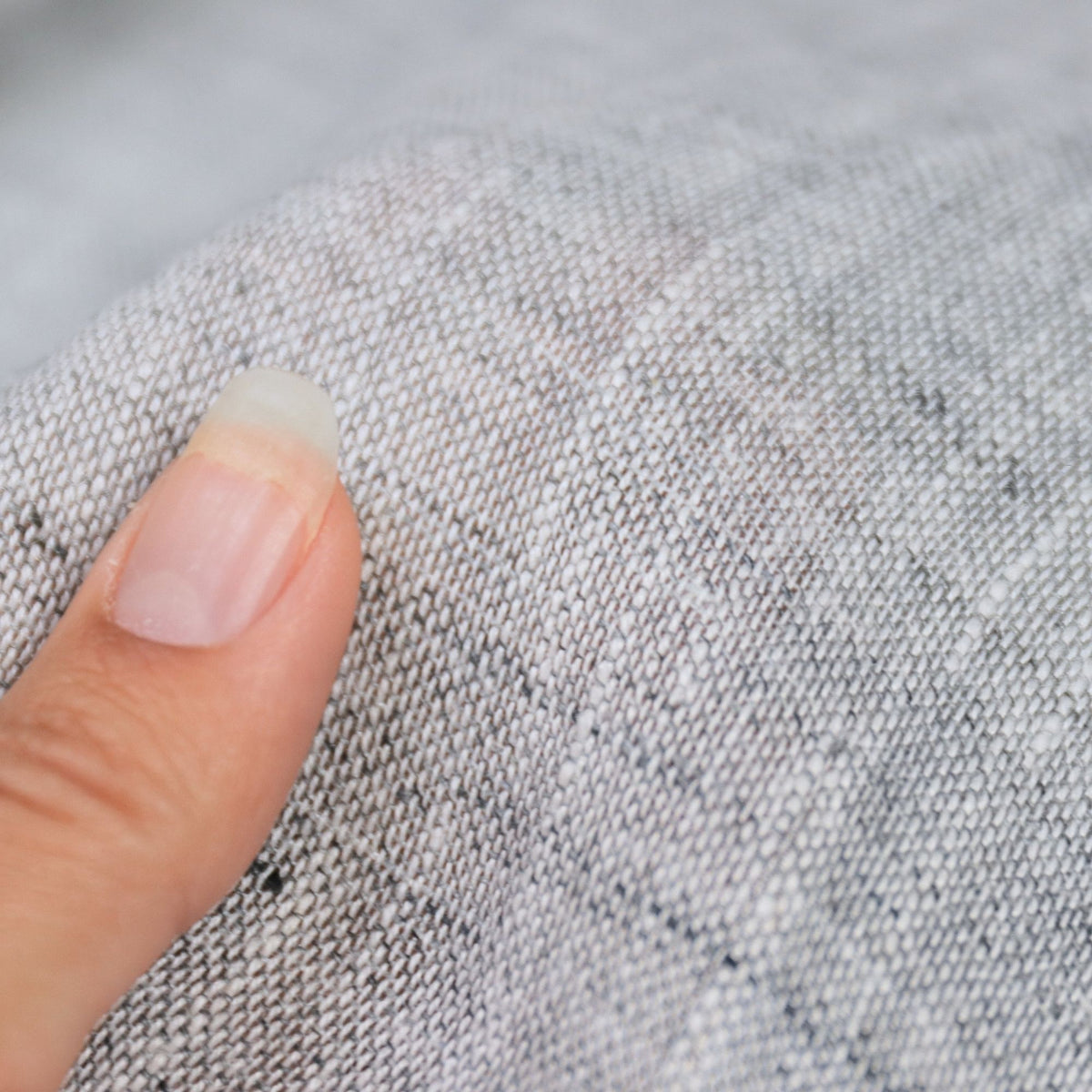 In-Between Vorhang kieselgrau Enzi