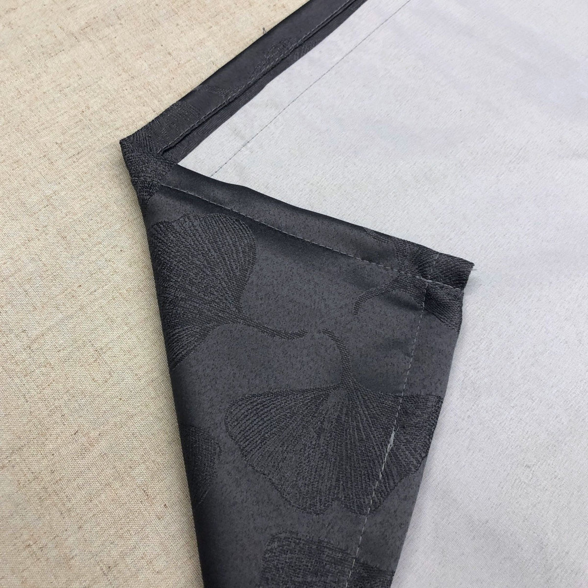 Verdunkelungsvorhang "100% Blackout" anthrazit Fiona