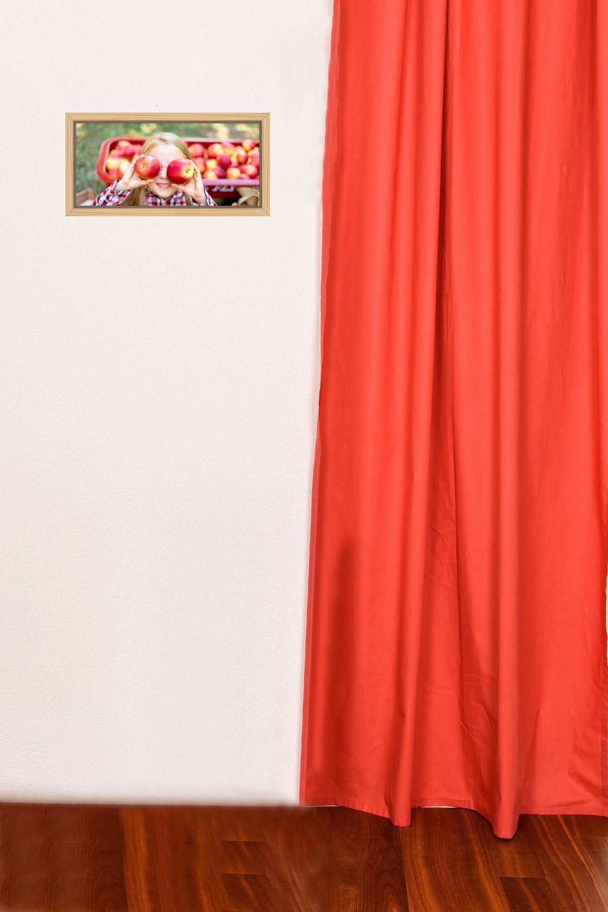 Night curtain red Anuk