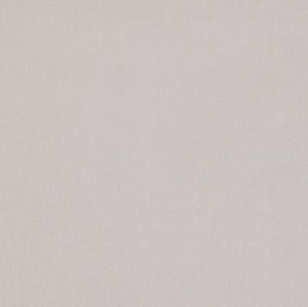 Tenda del giorno nuvole biancastre