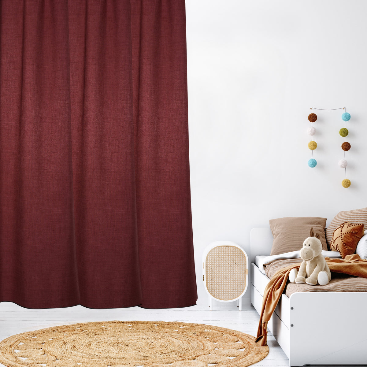 Blackout curtain berry Mael